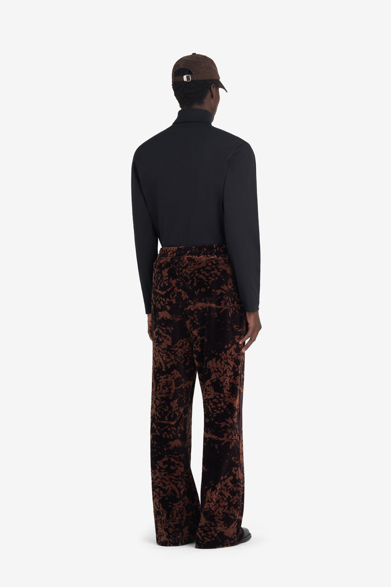 CLAIRE TABOURET + ETUDES STUDIO SWEATPANT DARK BROWN 4 CLAIRE TABOURET + ETUDES STUDIO SWEATPANT DARK BROWN 4